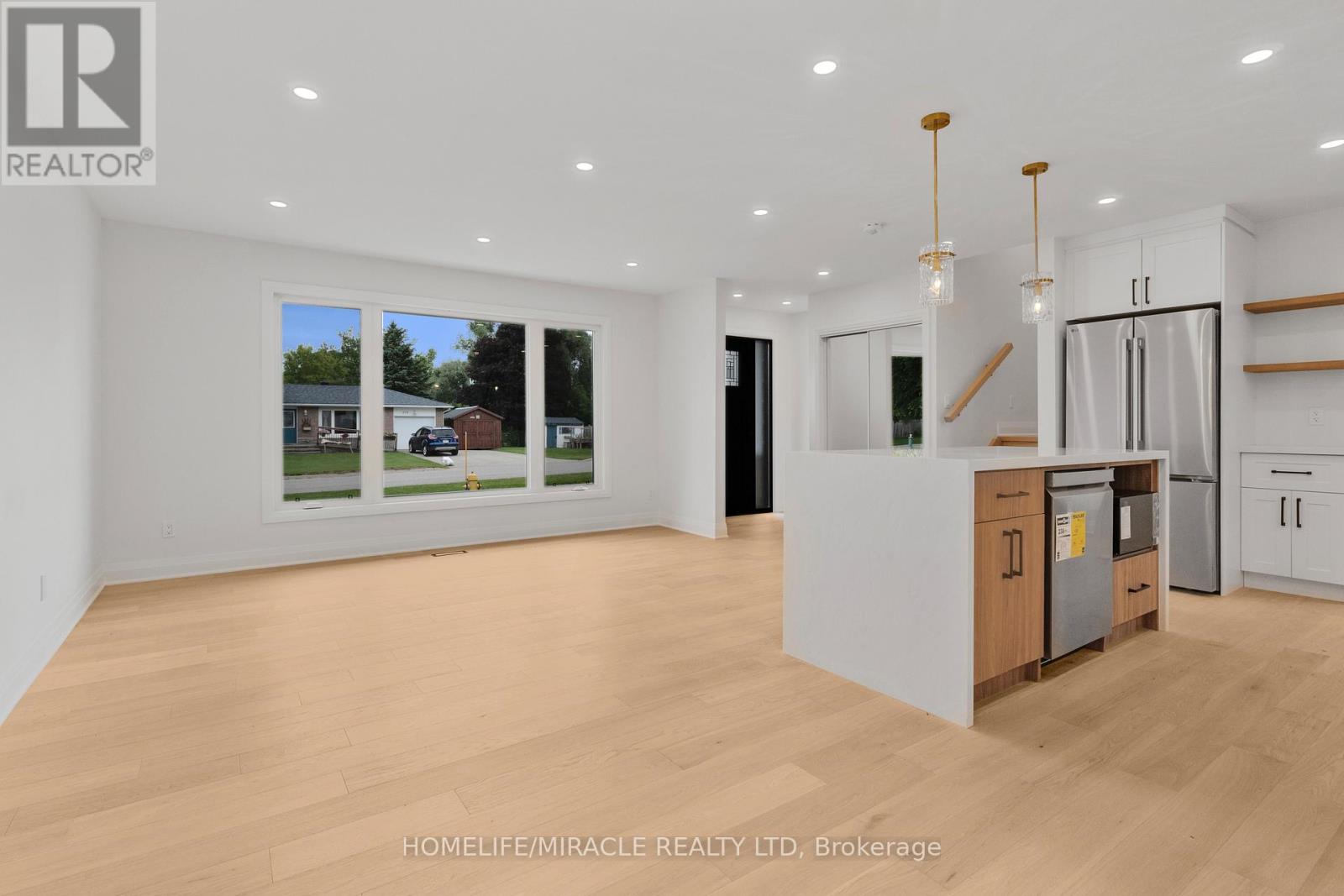 357 SIMON STREET - 12