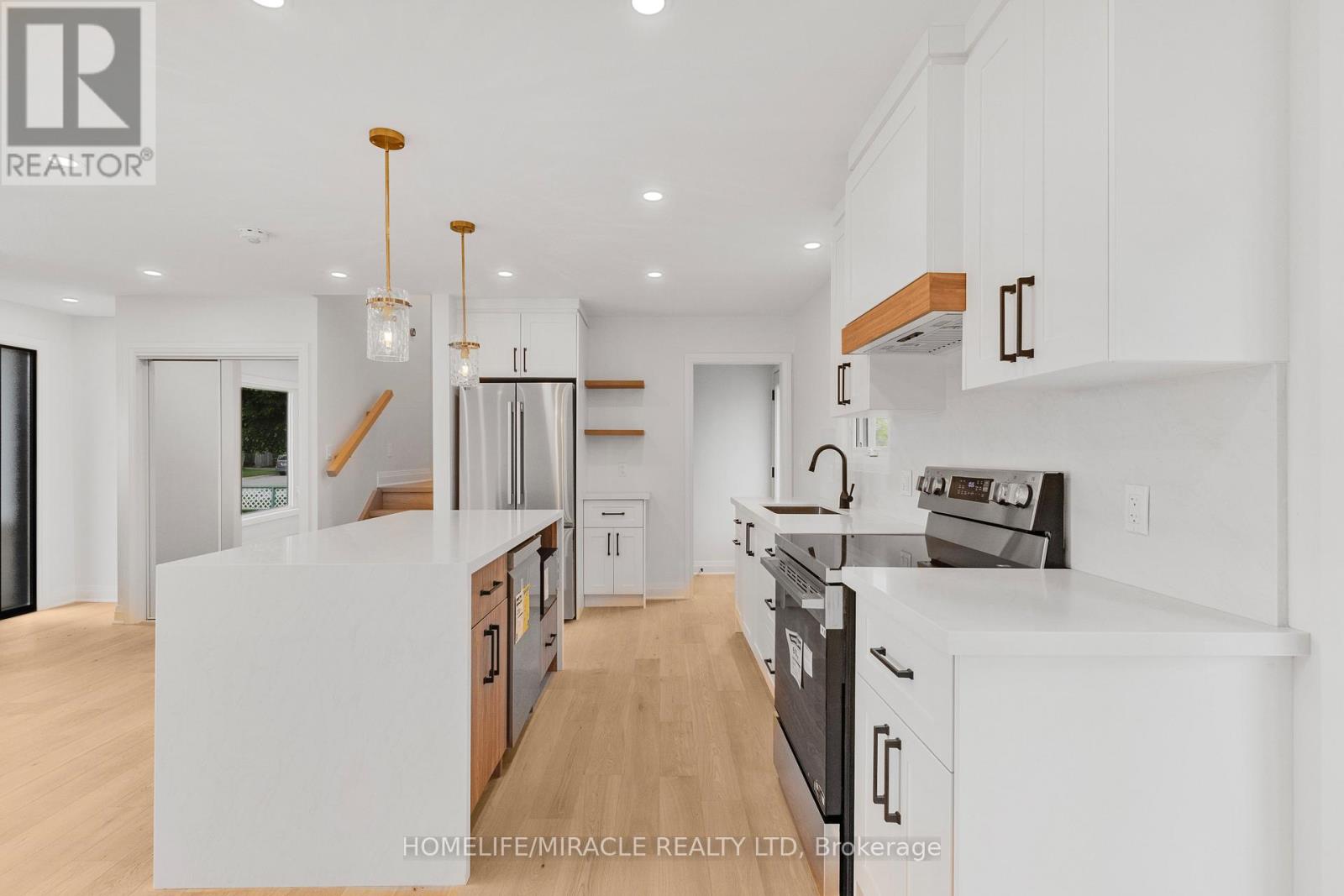 357 SIMON STREET - 13