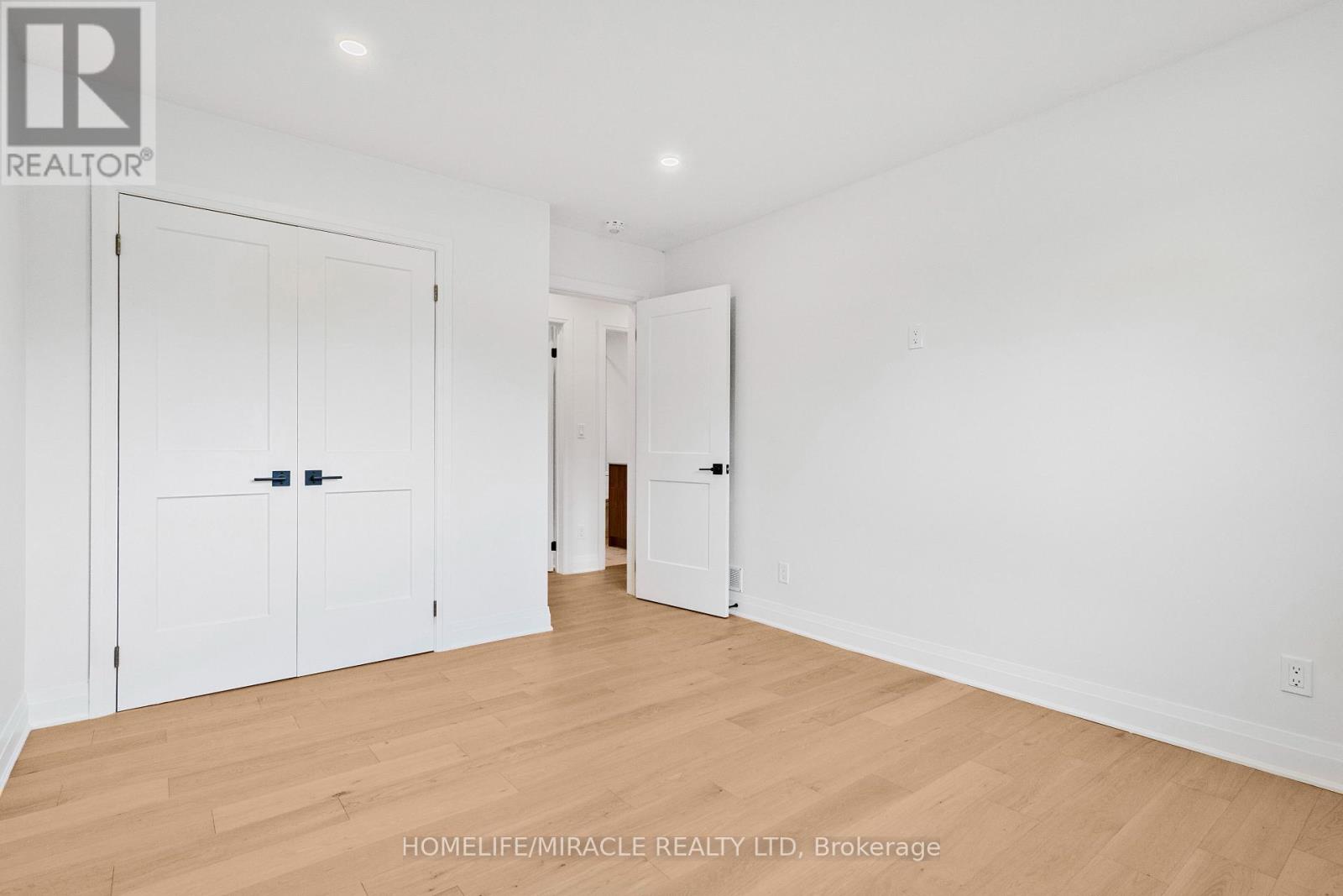 357 SIMON STREET - 7