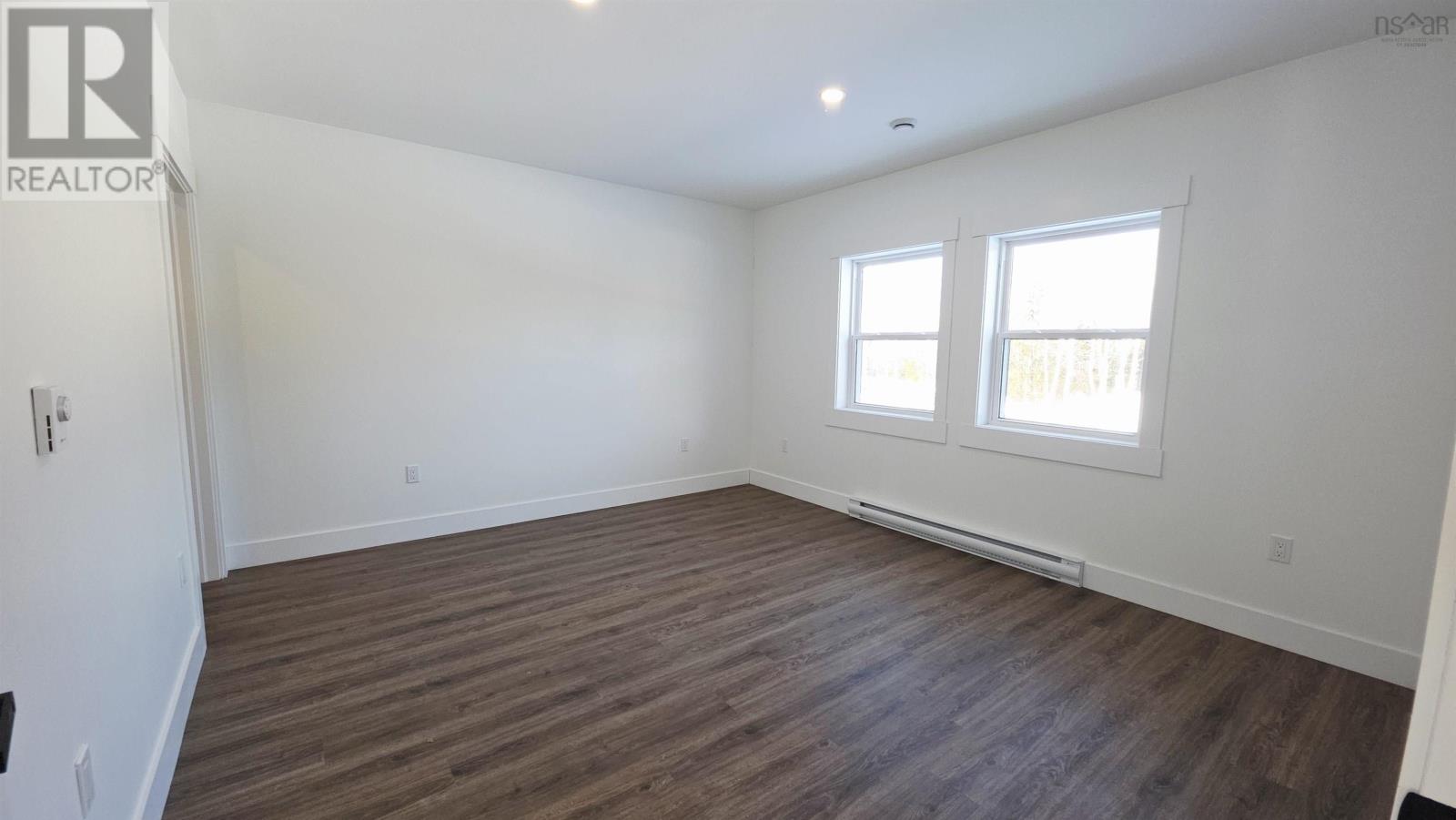 37 Raspberry Court - 12