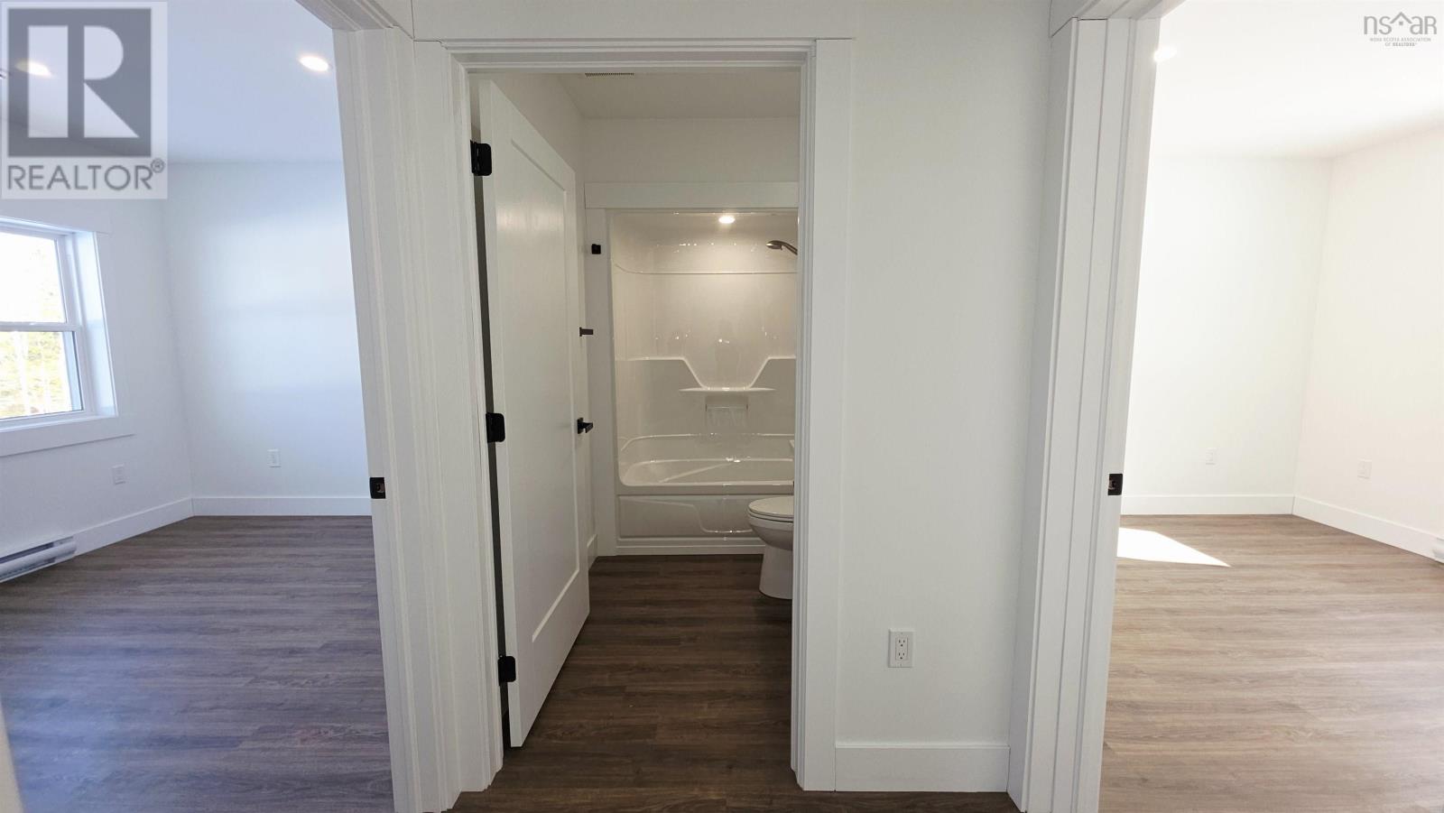37 Raspberry Court - 16