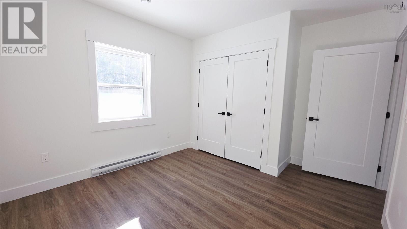 37 Raspberry Court - 18