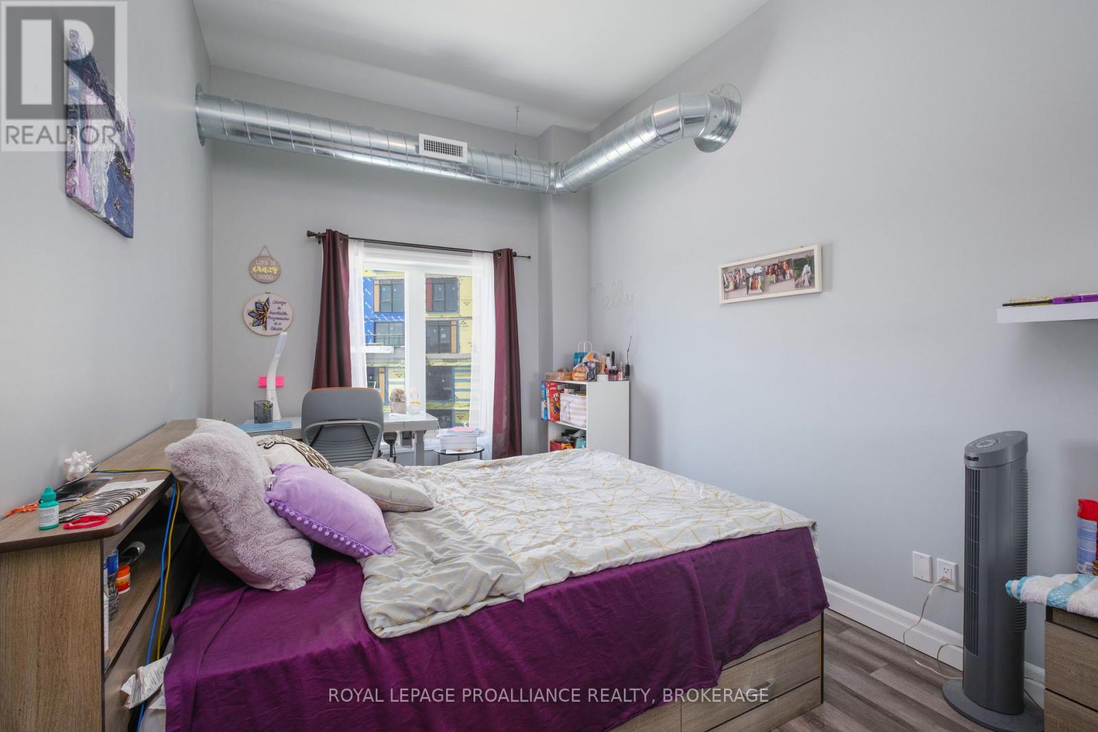 #502 501 FRONTENAC STREET - 12