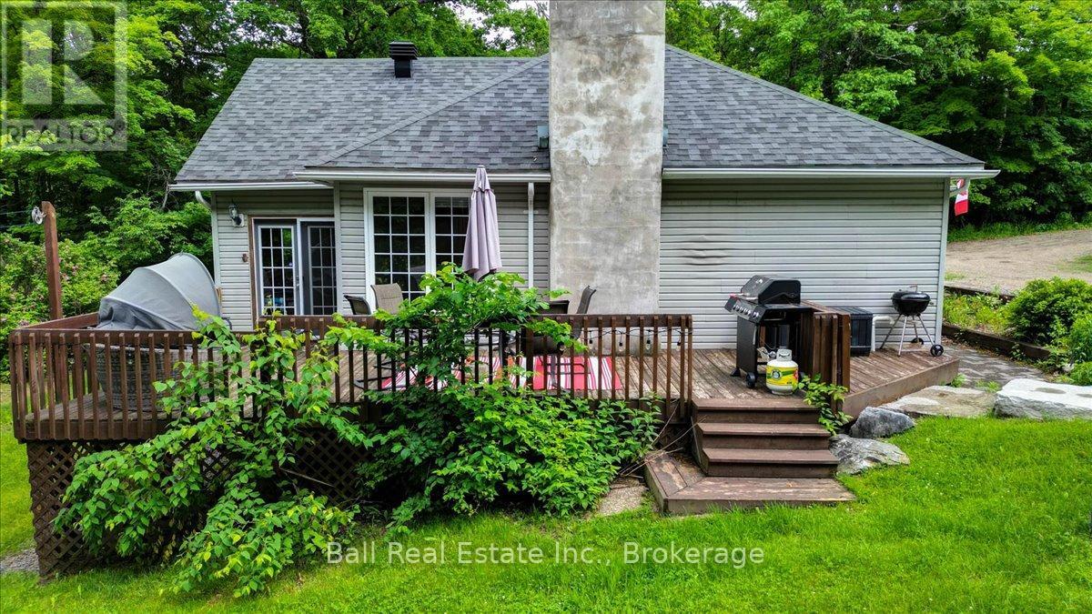 1482 SOUTH BAPTISTE LAKE ROAD - 10