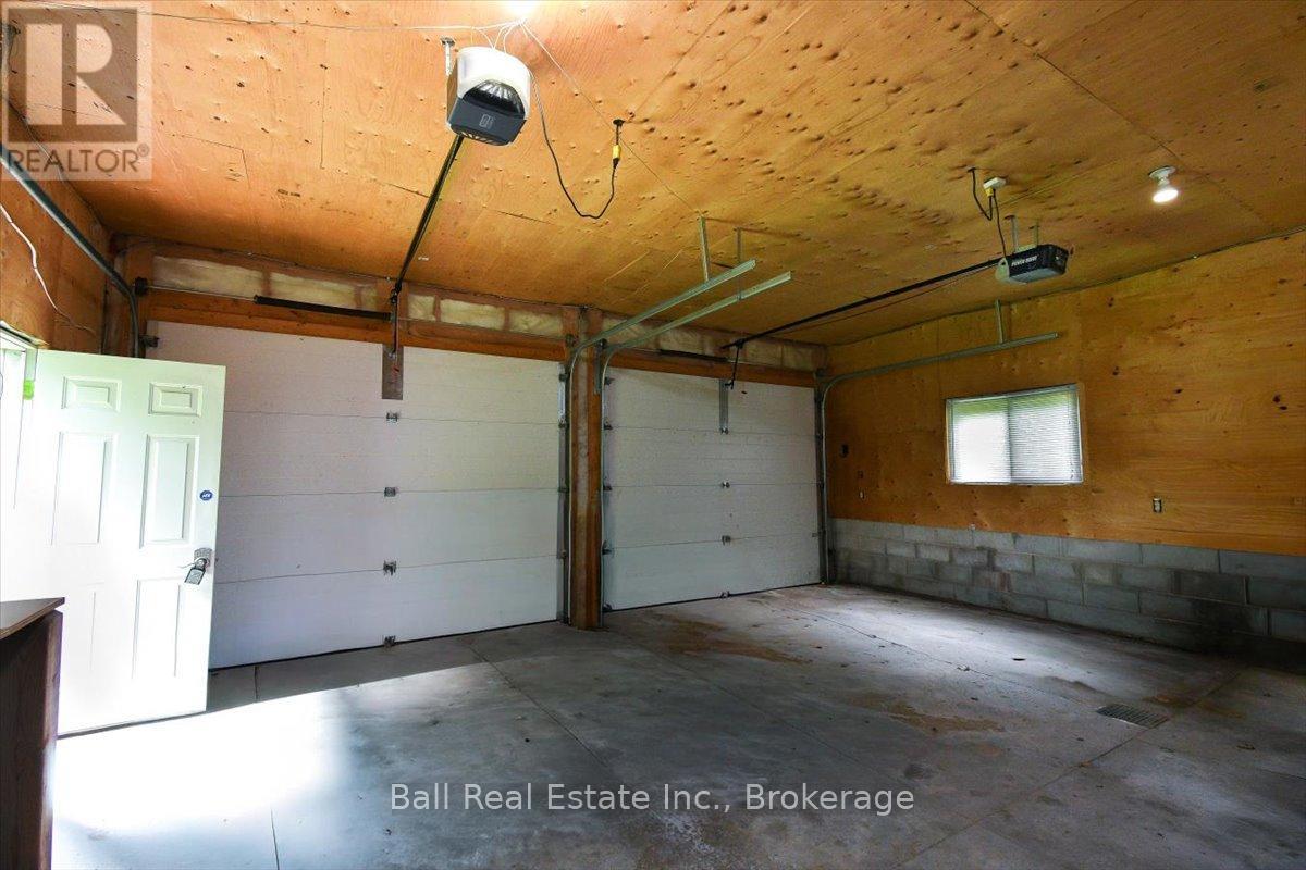 1482 SOUTH BAPTISTE LAKE ROAD - 20
