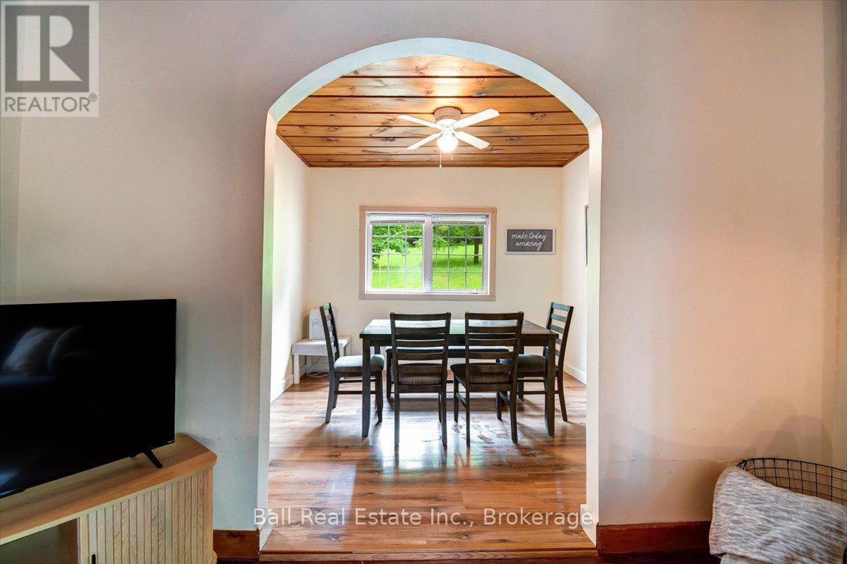 1482 SOUTH BAPTISTE LAKE ROAD - 29