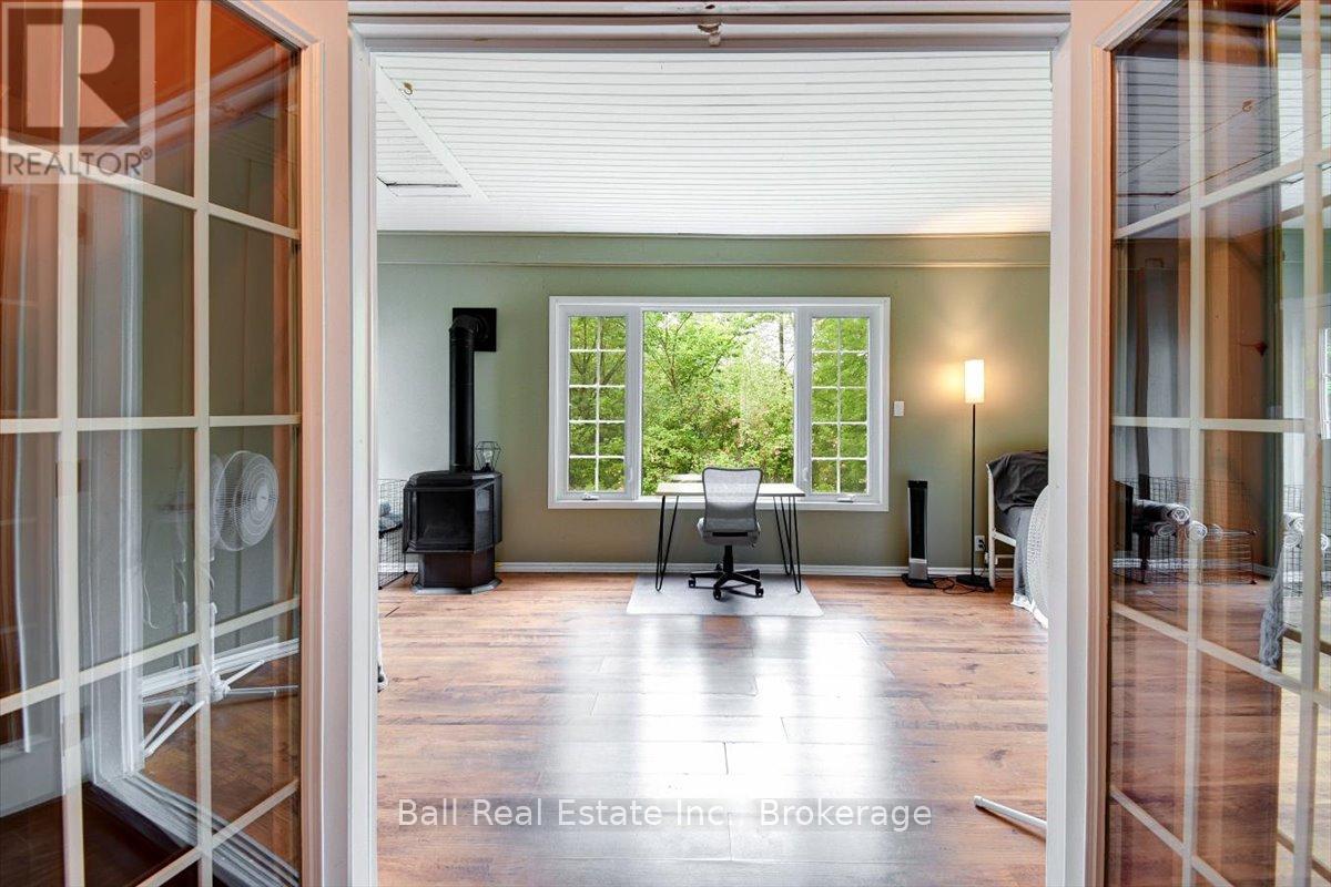 1482 SOUTH BAPTISTE LAKE ROAD - 34