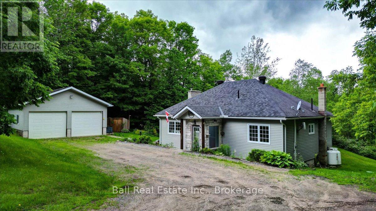 1482 SOUTH BAPTISTE LAKE ROAD - 6