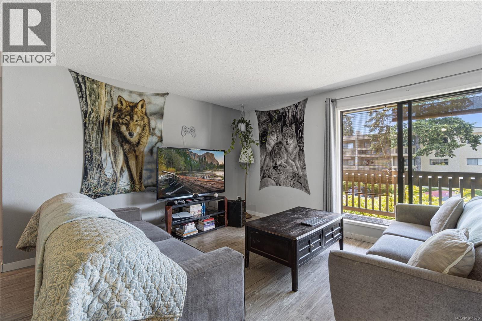 #201 345 Morison Ave - 14