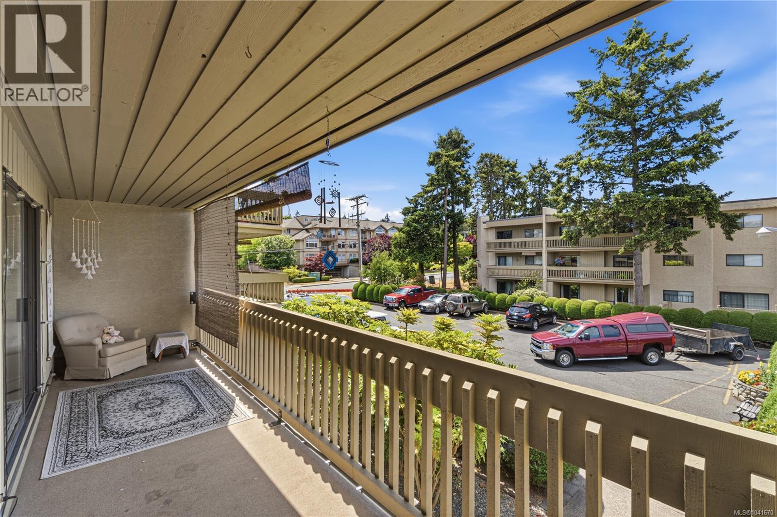 #201 345 Morison Ave - 20