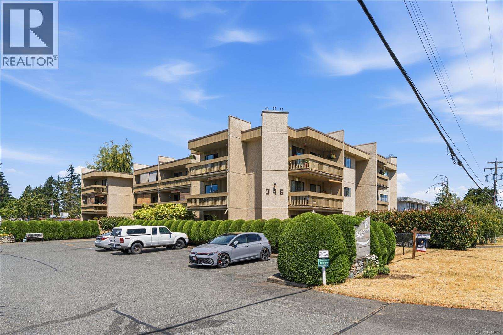 #201 345 Morison Ave - 25