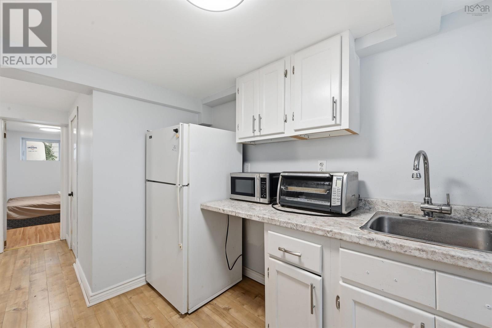 Property 23 of 49 of 7091/7093 Bayers Road