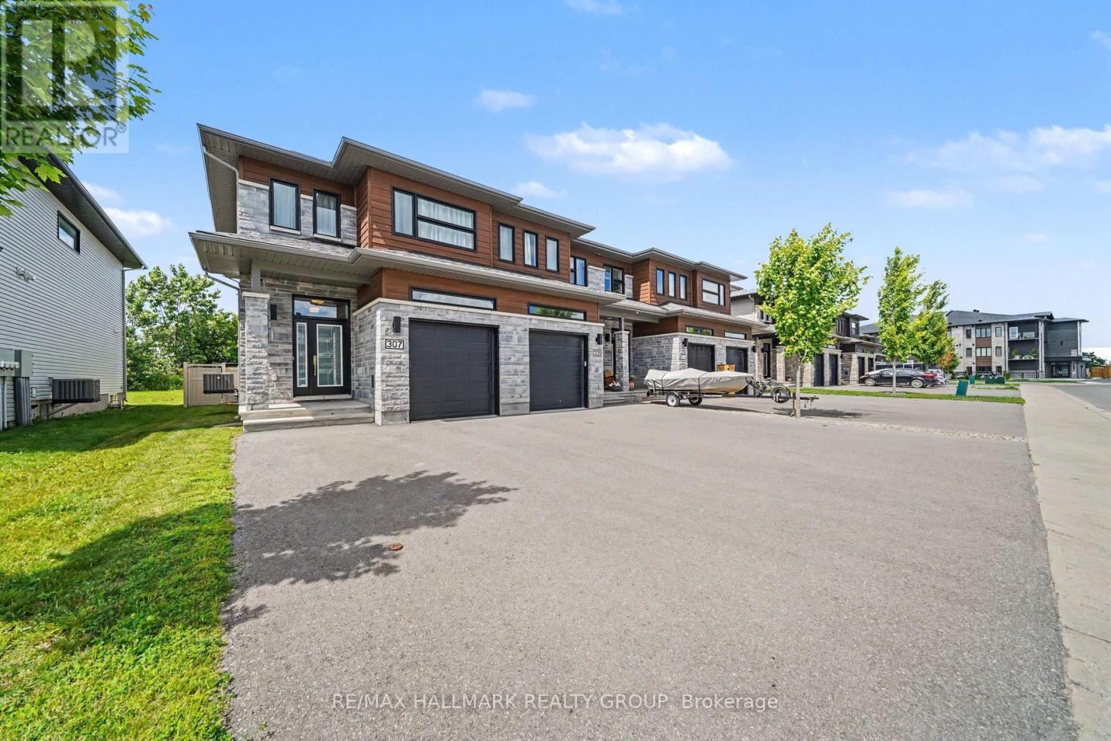 Parking for 4 in Driveway