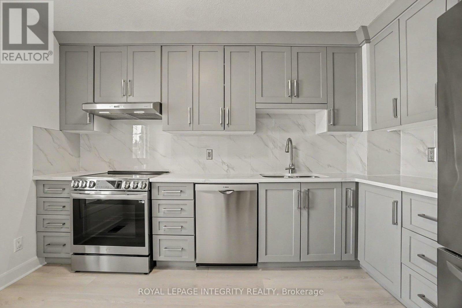 #2 1507 BALLARD COURT - 13
