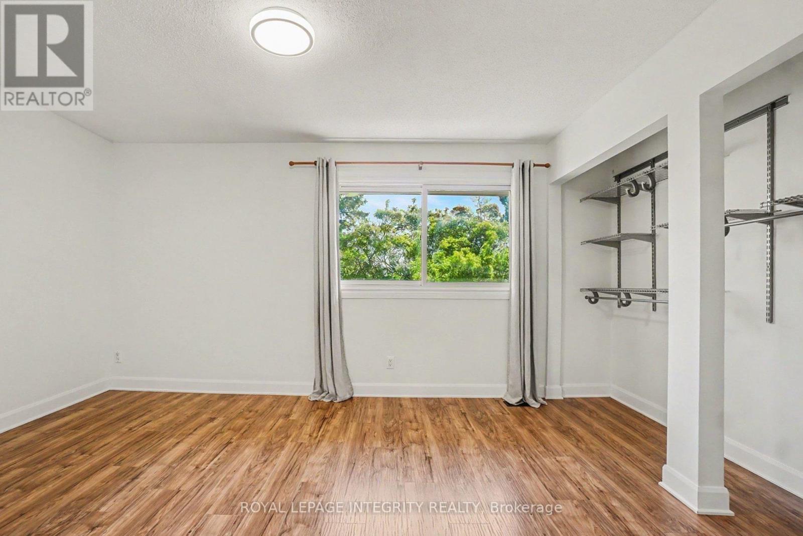 #2 1507 BALLARD COURT - 18