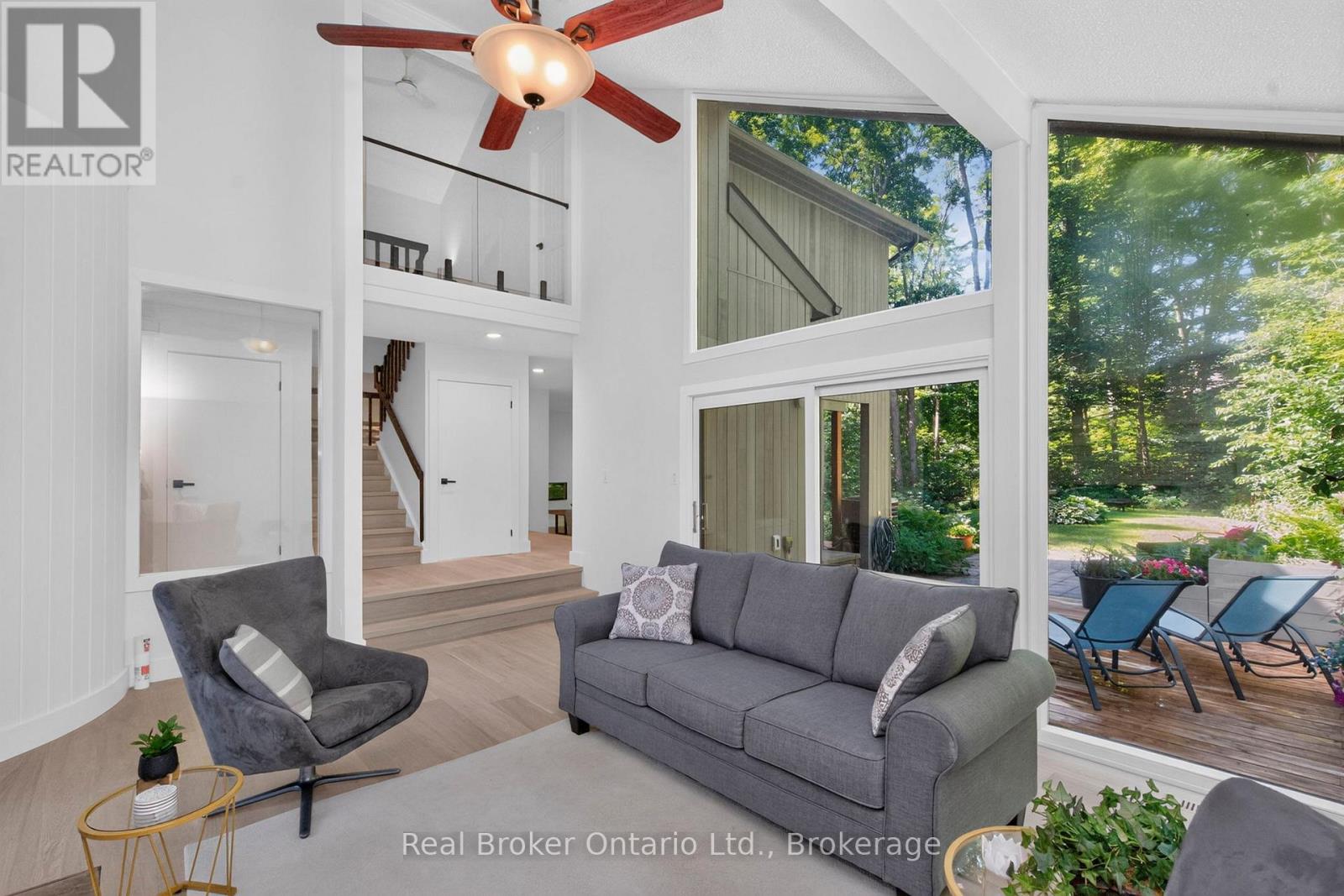 841 PORTAGE PARK LANE - 8