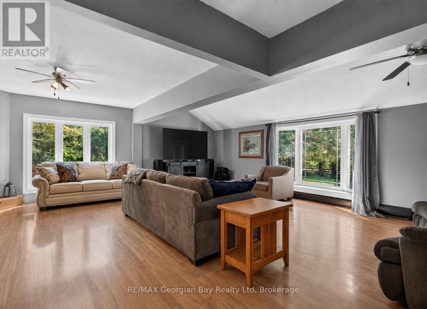 450 ELLERYS SIDE ROAD - 4