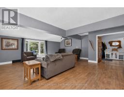 Living room - 450 Ellerys Side Road, Tiny, ON L4R0E3 Photo 7