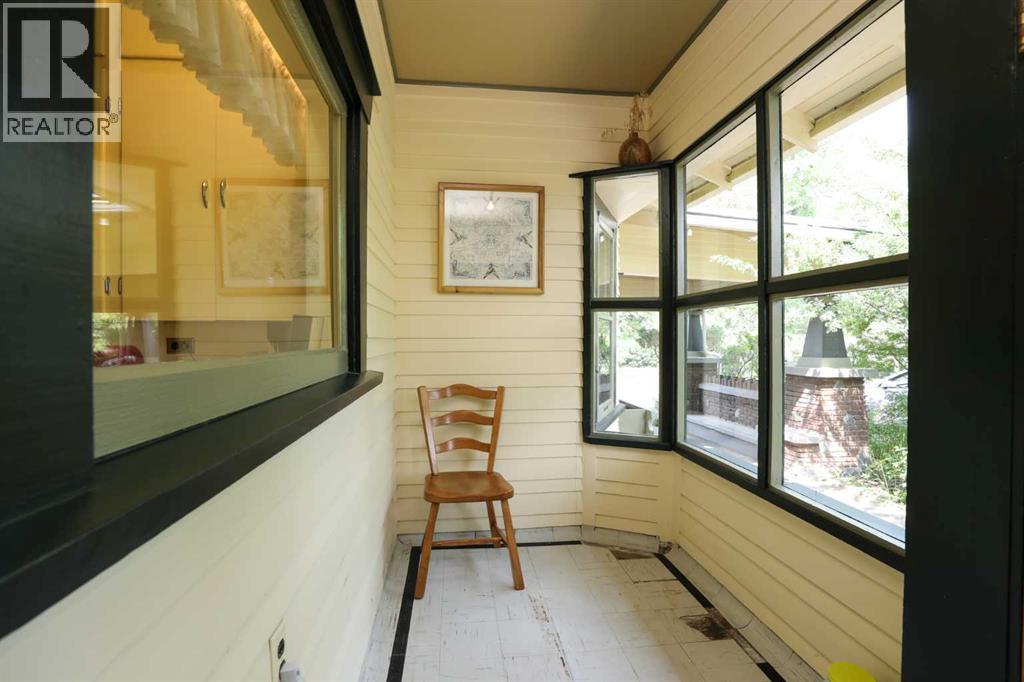 302 King Street - 14