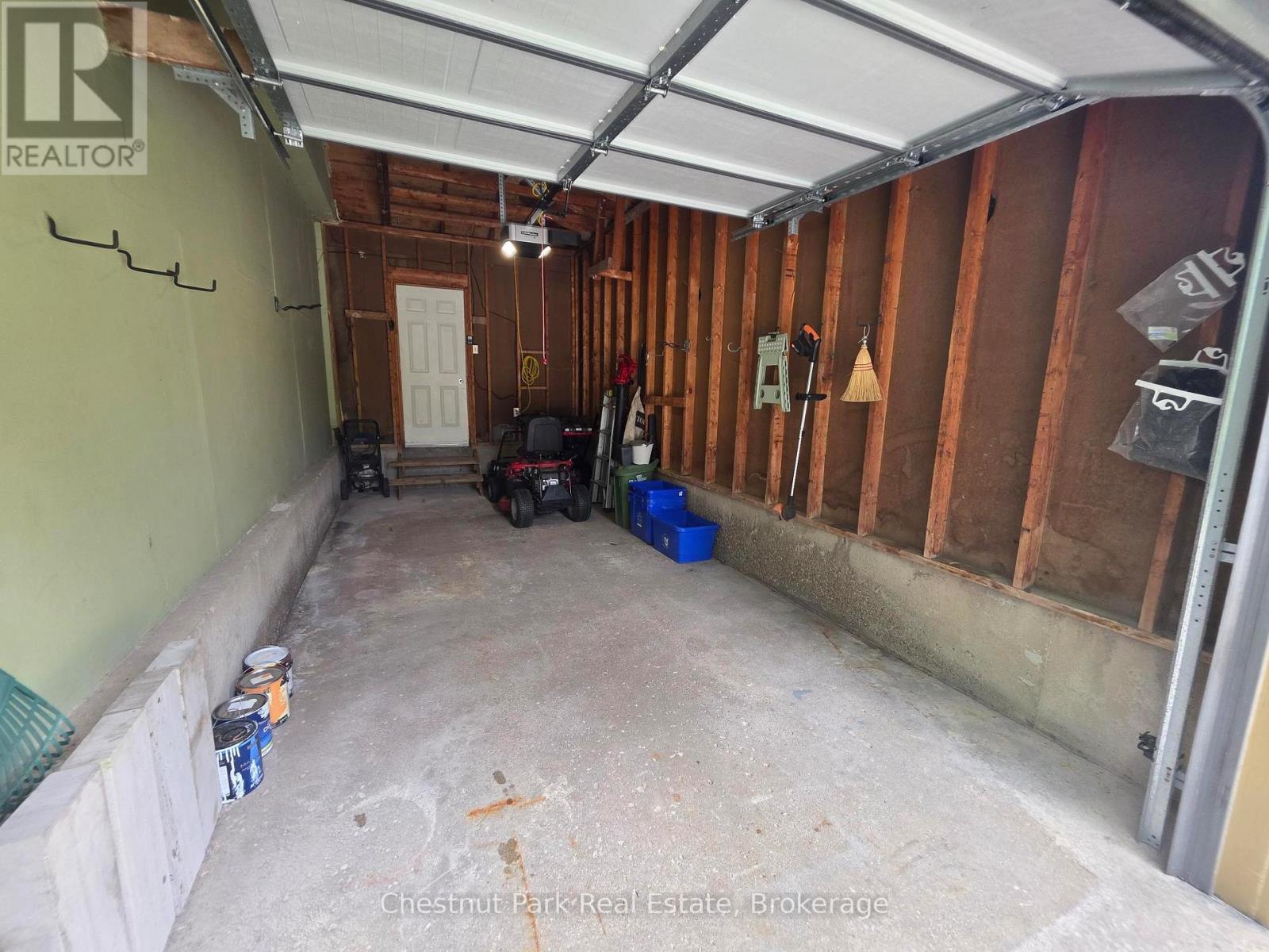 280 8TH AVENUE E - 45
