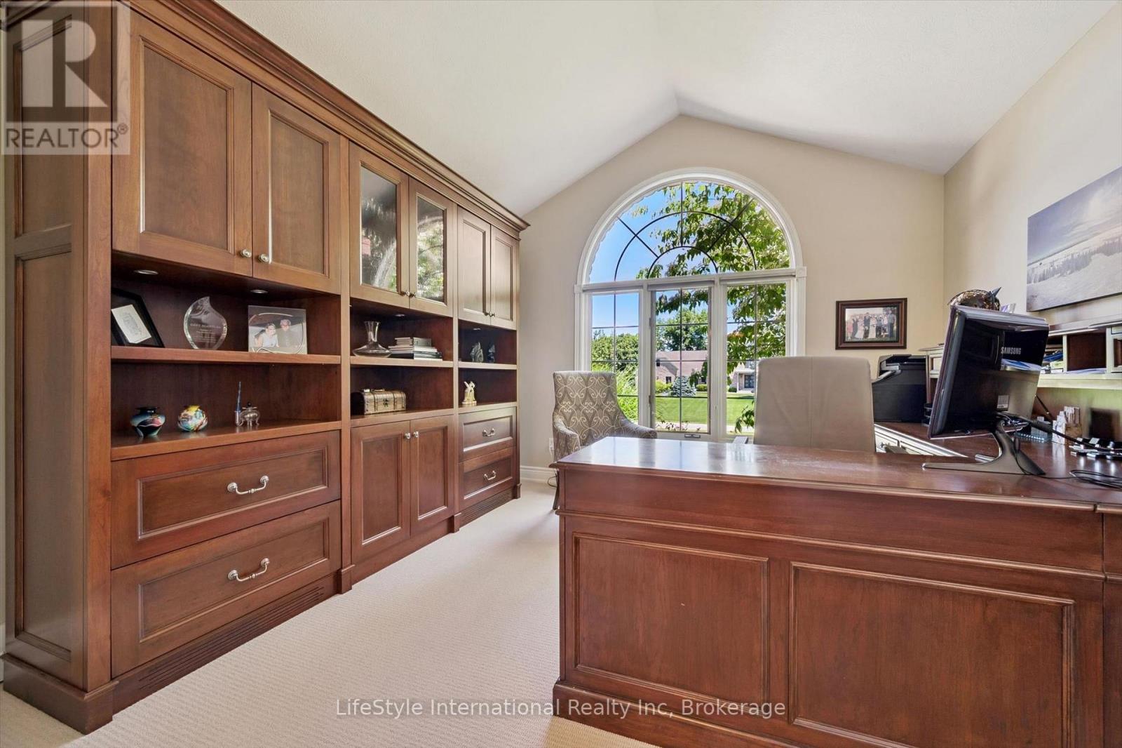 12 OCHS DRIVE - Image 14