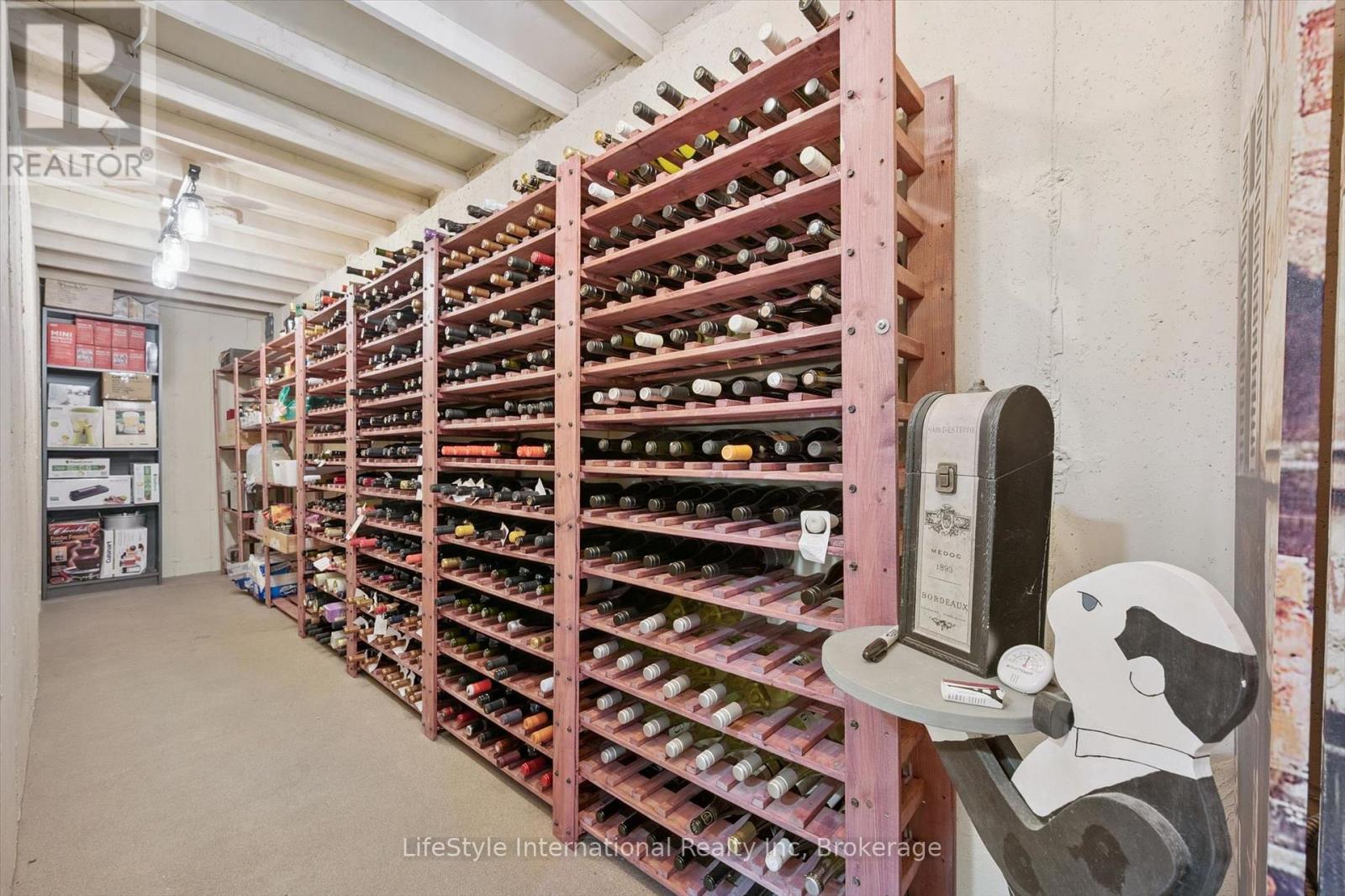 12 OCHS DRIVE - Image 32