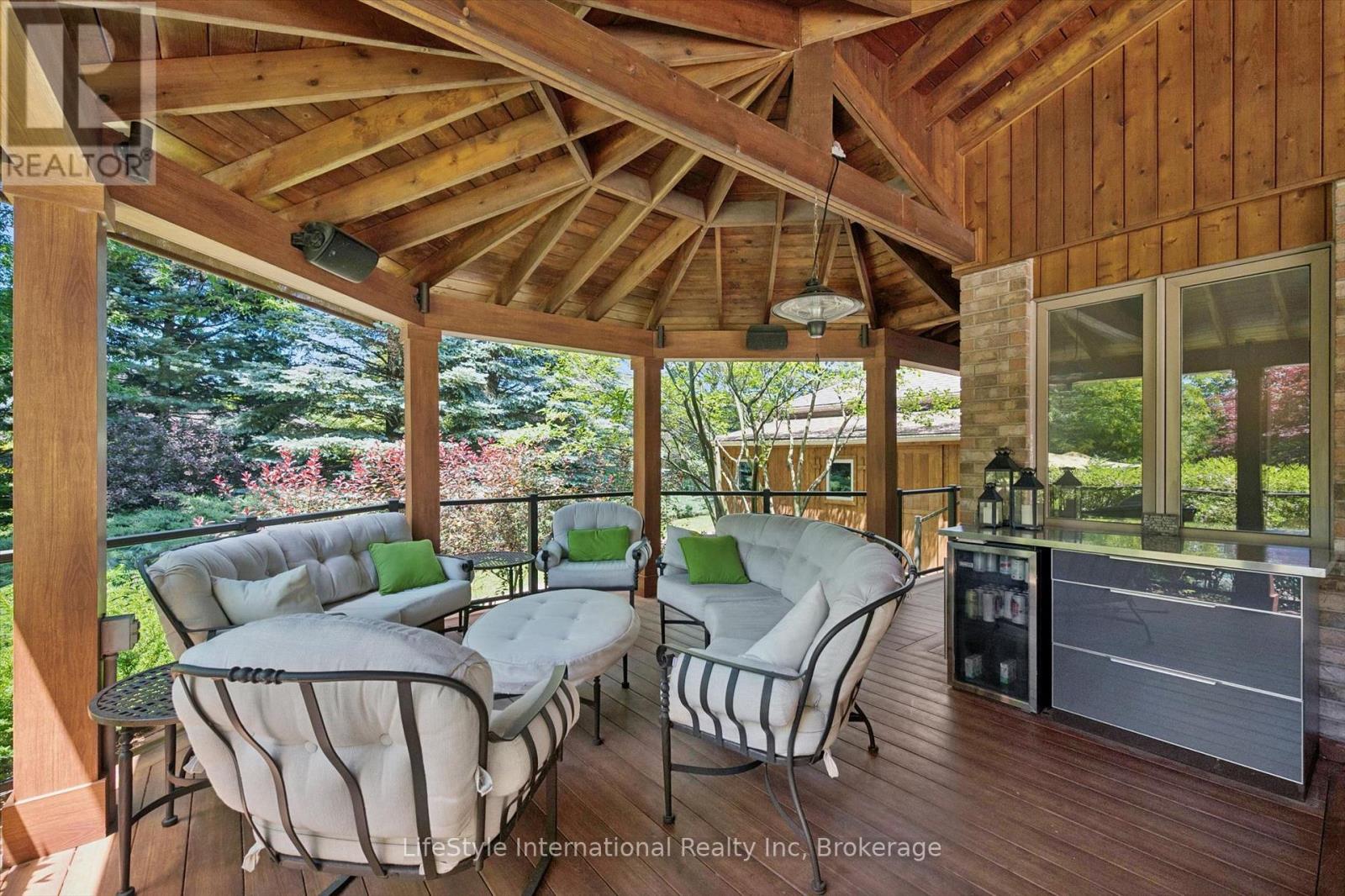 12 OCHS DRIVE - Image 37