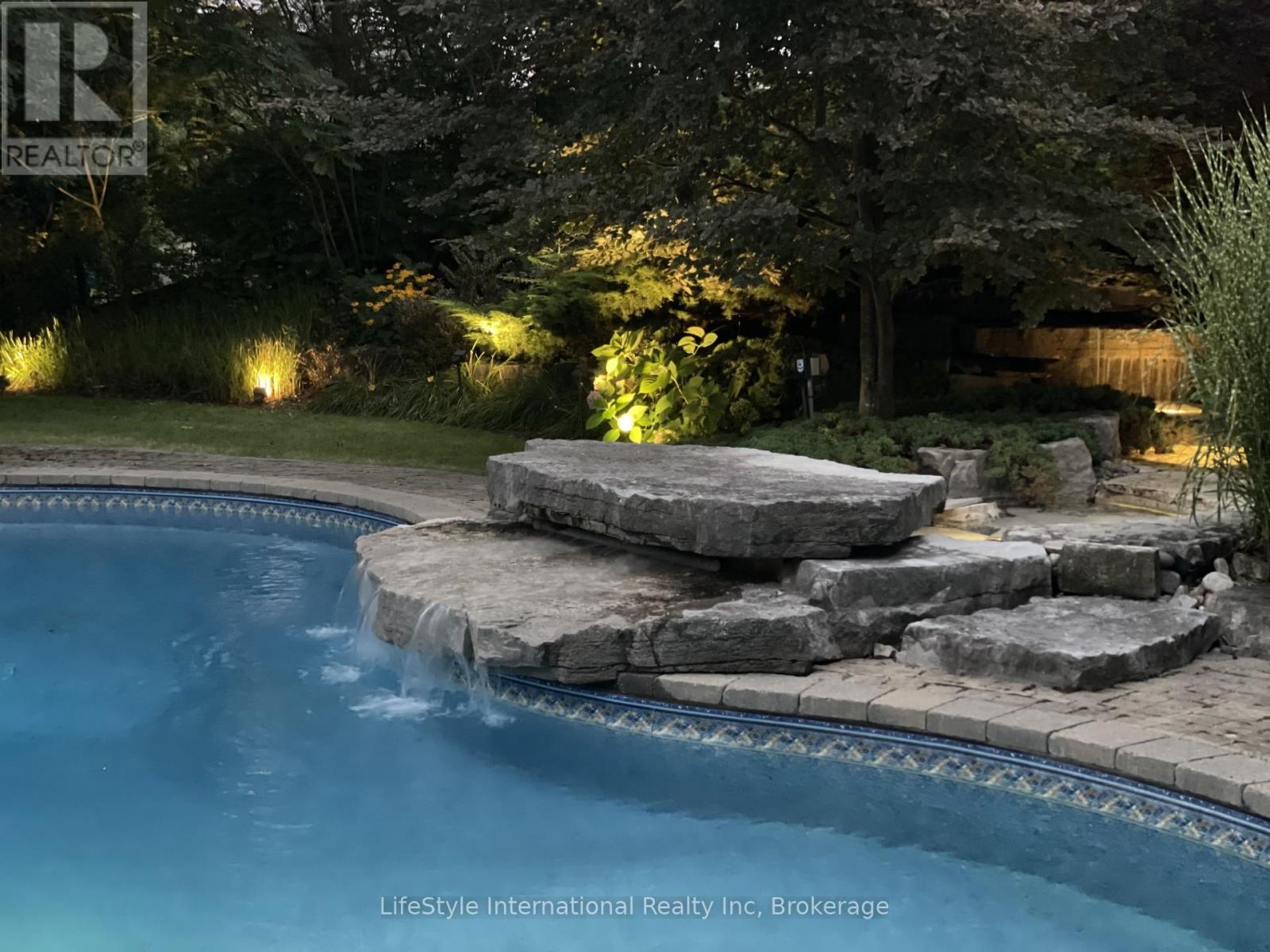 12 OCHS DRIVE - Image 45