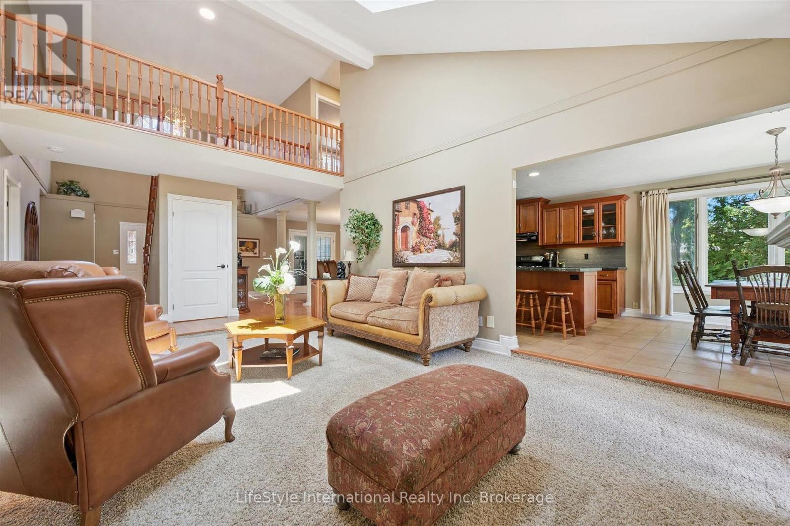 12 OCHS DRIVE - Image 8