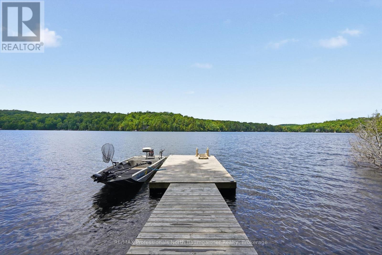 1093 CORYLUS LANE - 33