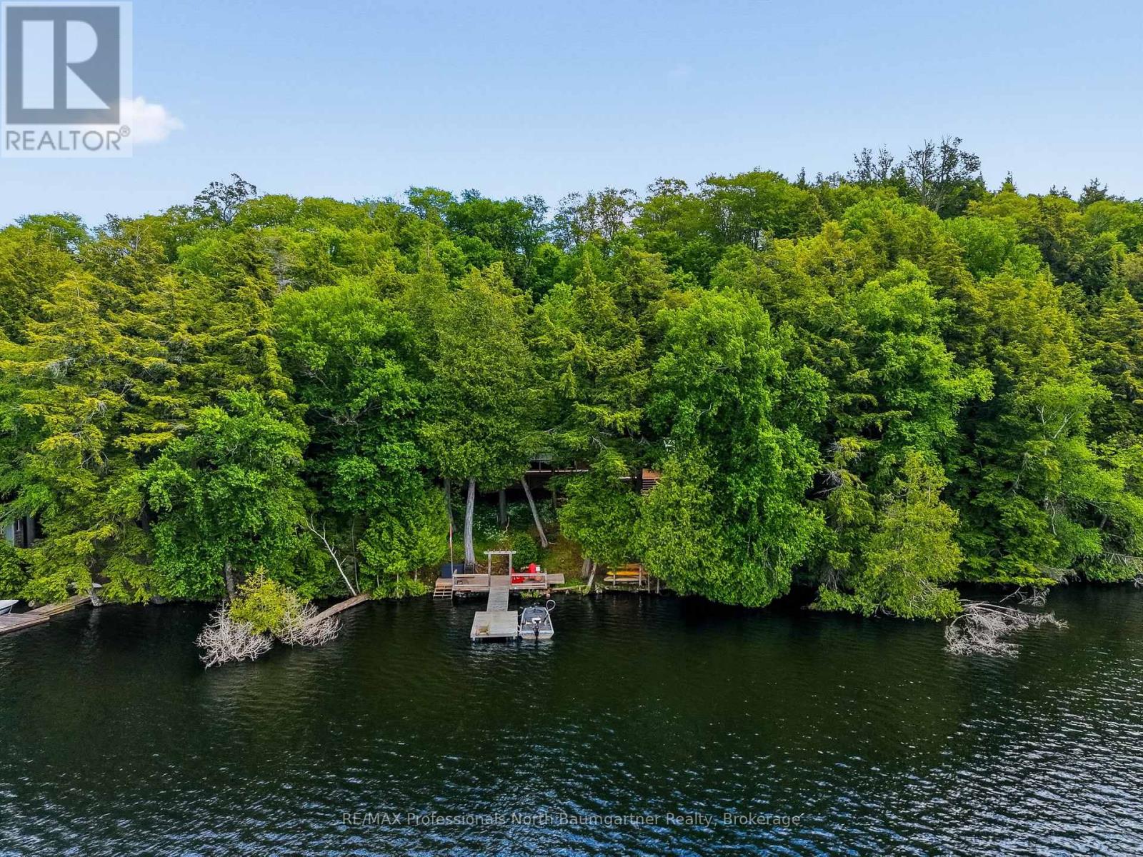 1093 CORYLUS LANE - 34