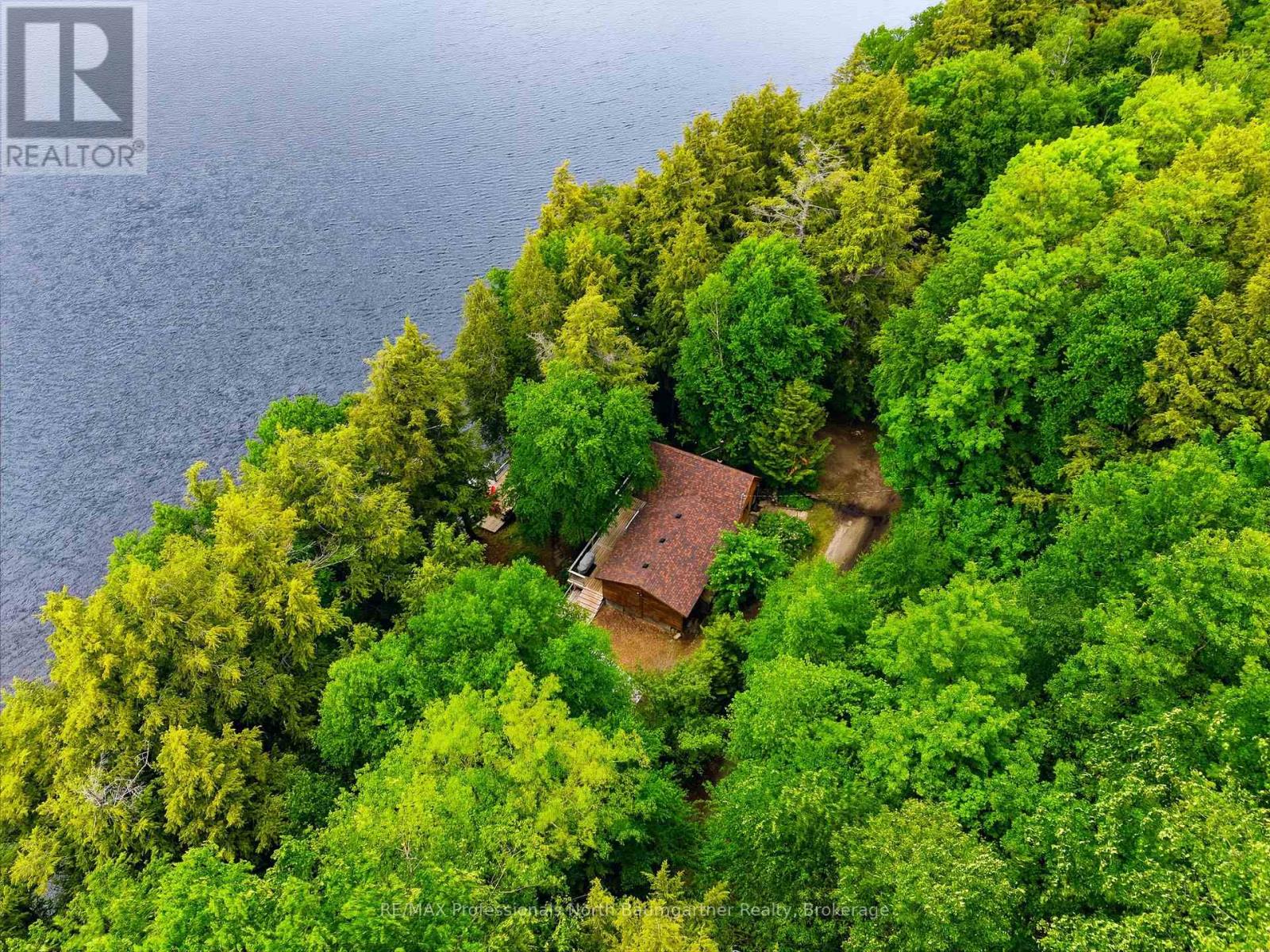1093 CORYLUS LANE - 4