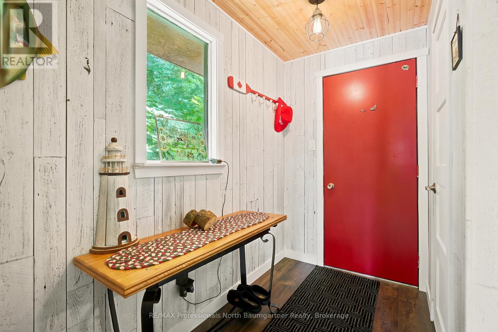 1093 CORYLUS LANE - 5