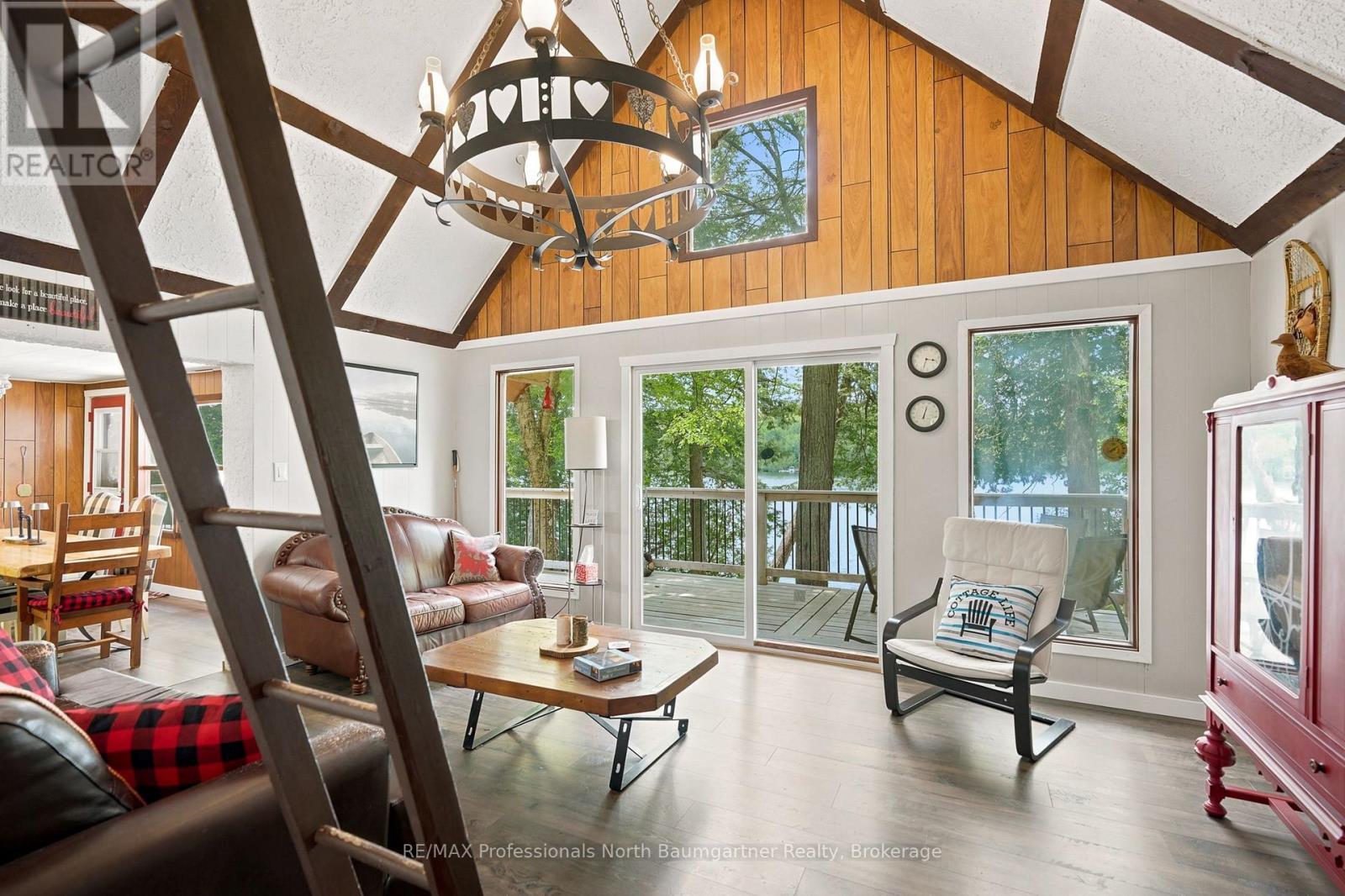 1093 CORYLUS LANE - 8