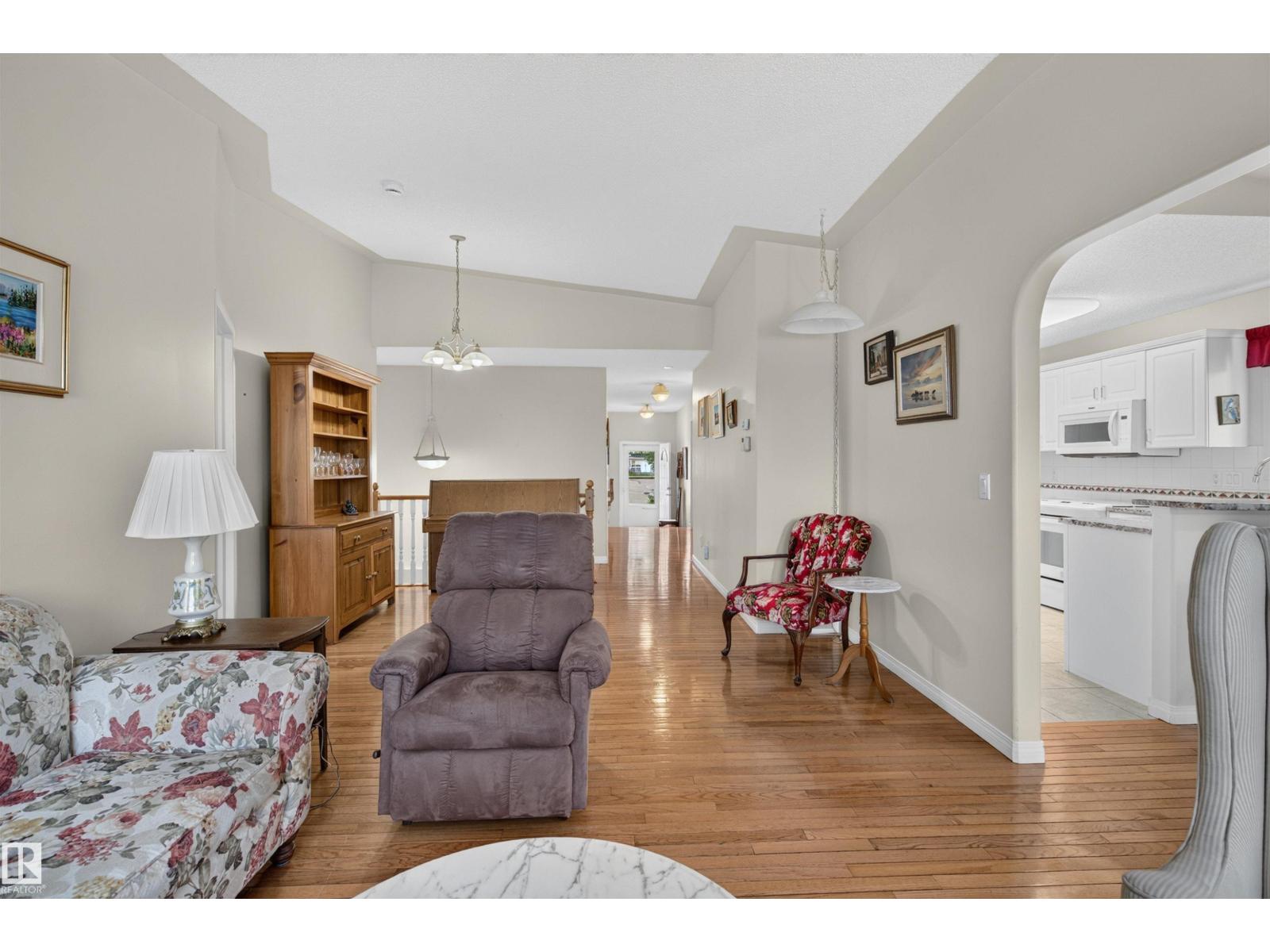 109 FALCONER CT NW - 10