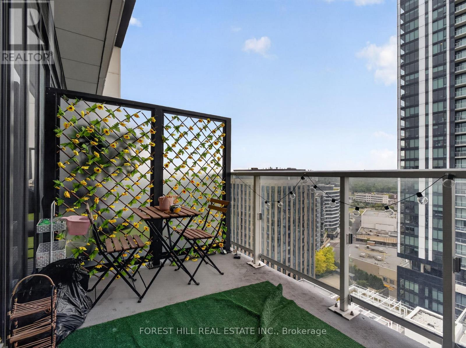 #1617 20 O'NEILL ROAD - 12