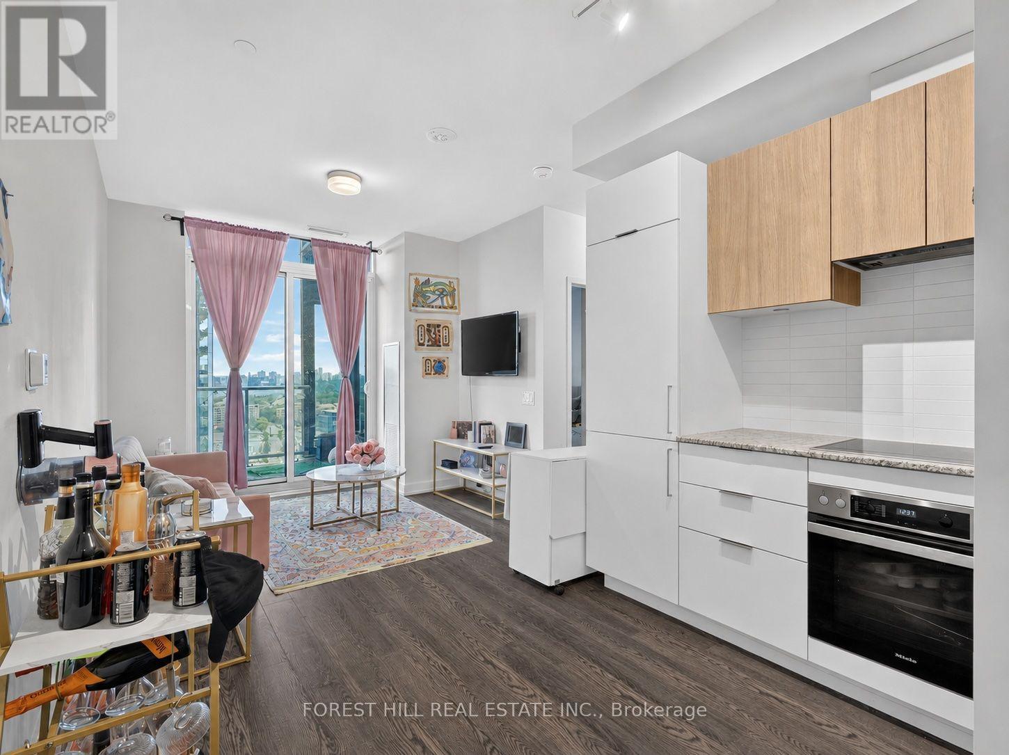 #1617 20 O'NEILL ROAD - 4