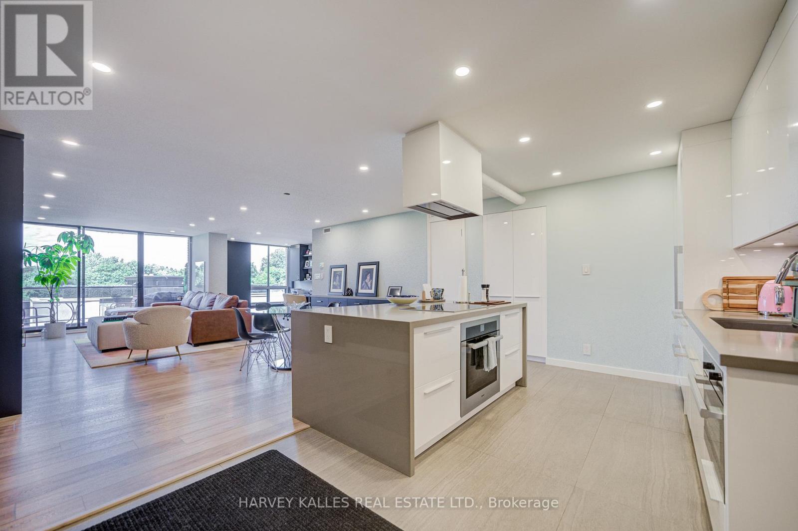 #503 350 LONSDALE ROAD - 2