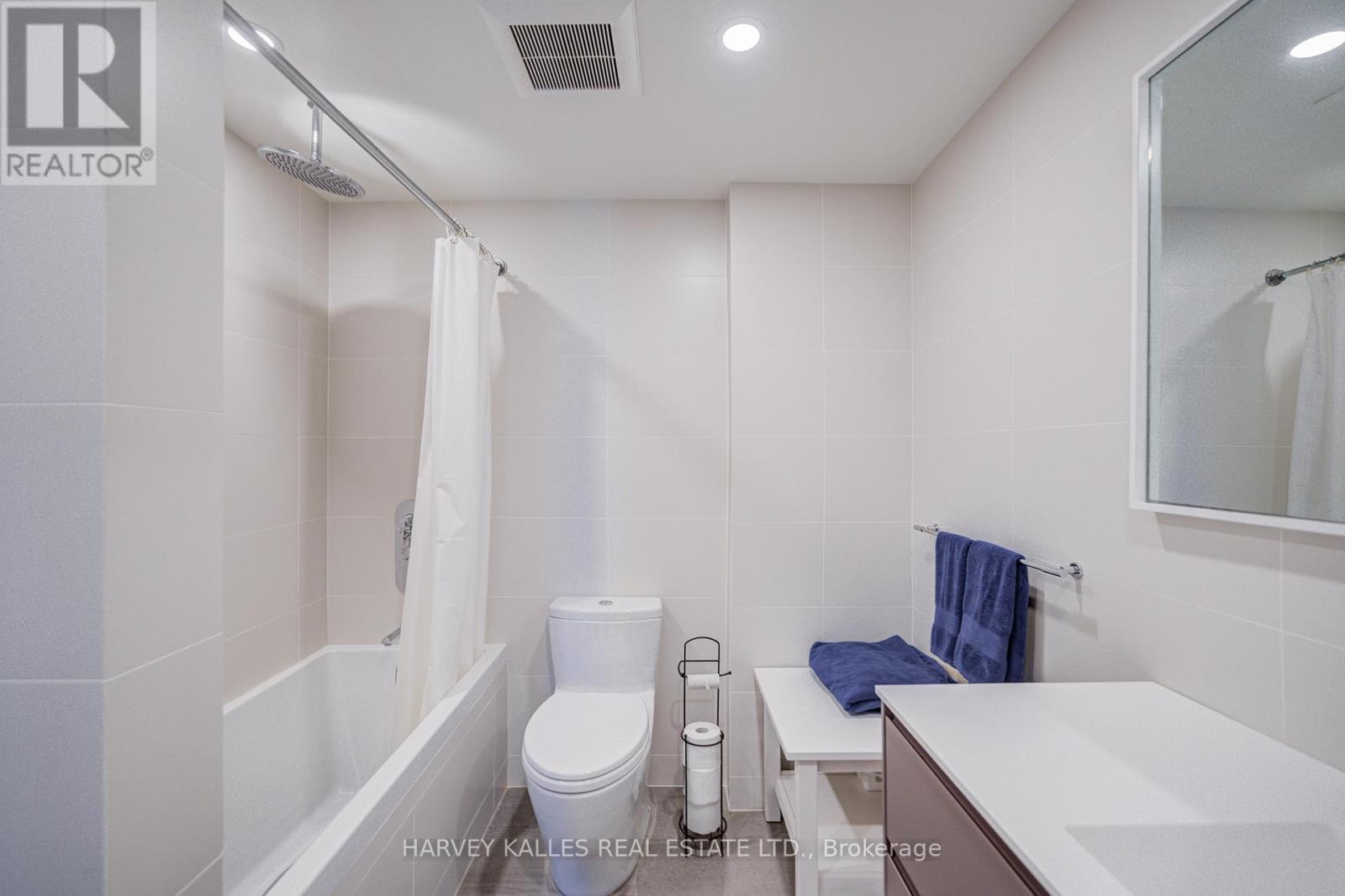 #503 350 LONSDALE ROAD - 22