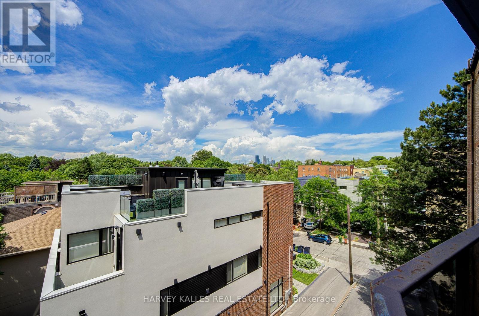 #503 350 LONSDALE ROAD - 31