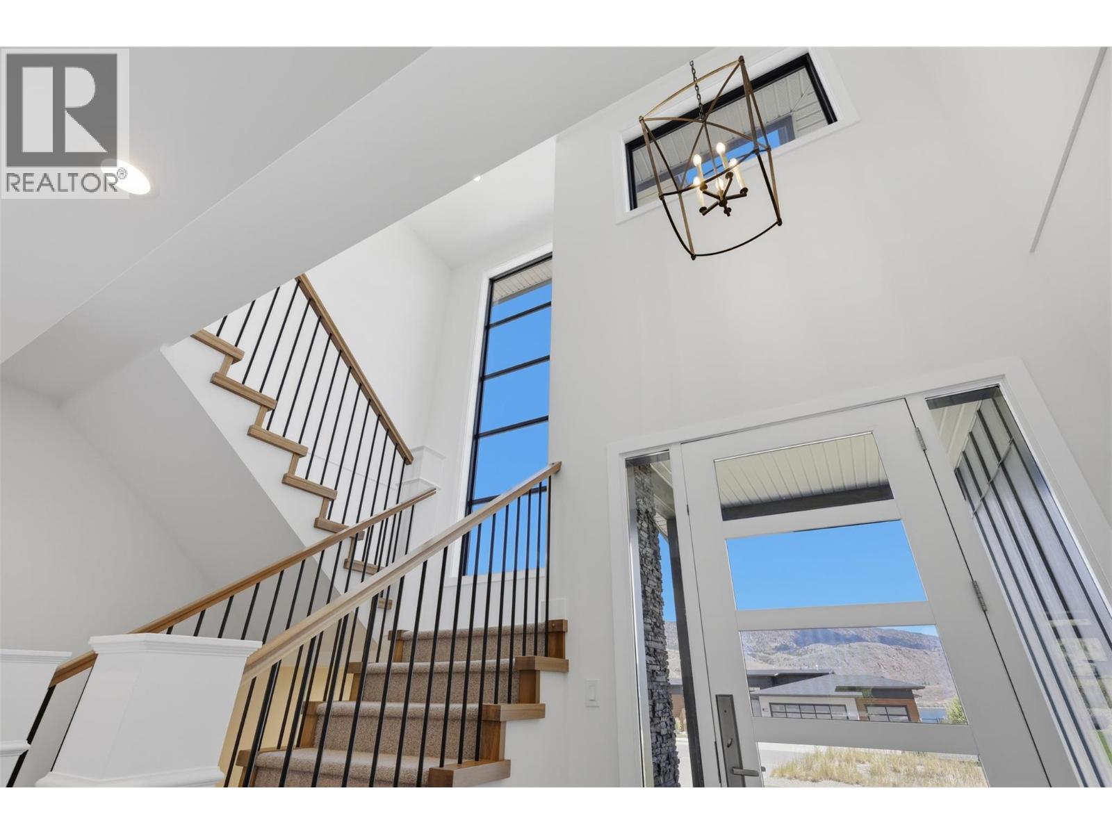 325 RUE CHEVAL NOIR - 32