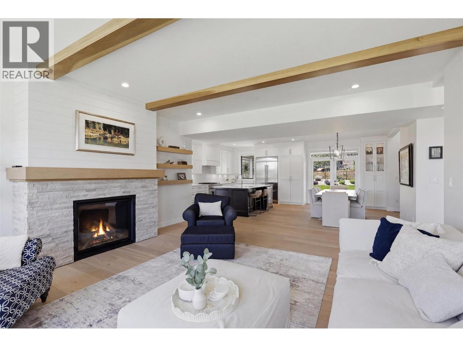 325 RUE CHEVAL NOIR - 9