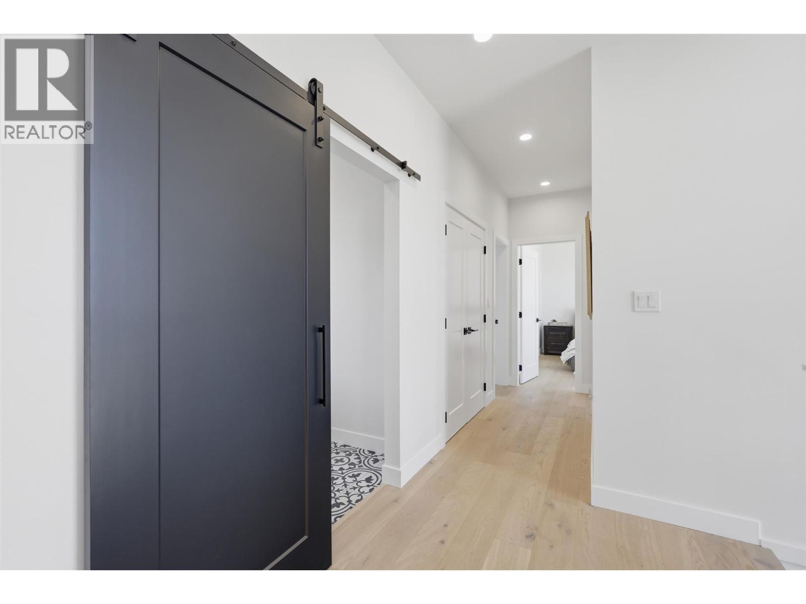 325 RUE CHEVAL NOIR - 71