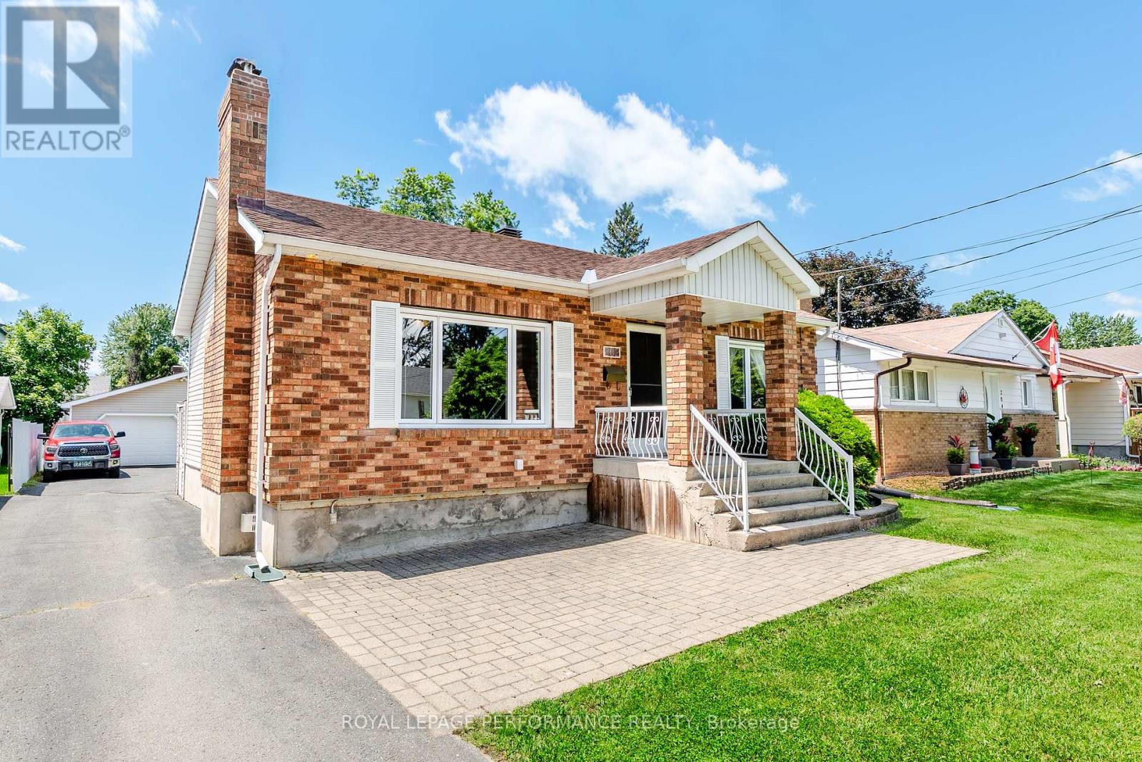 202 SUSAN AVENUE - 2