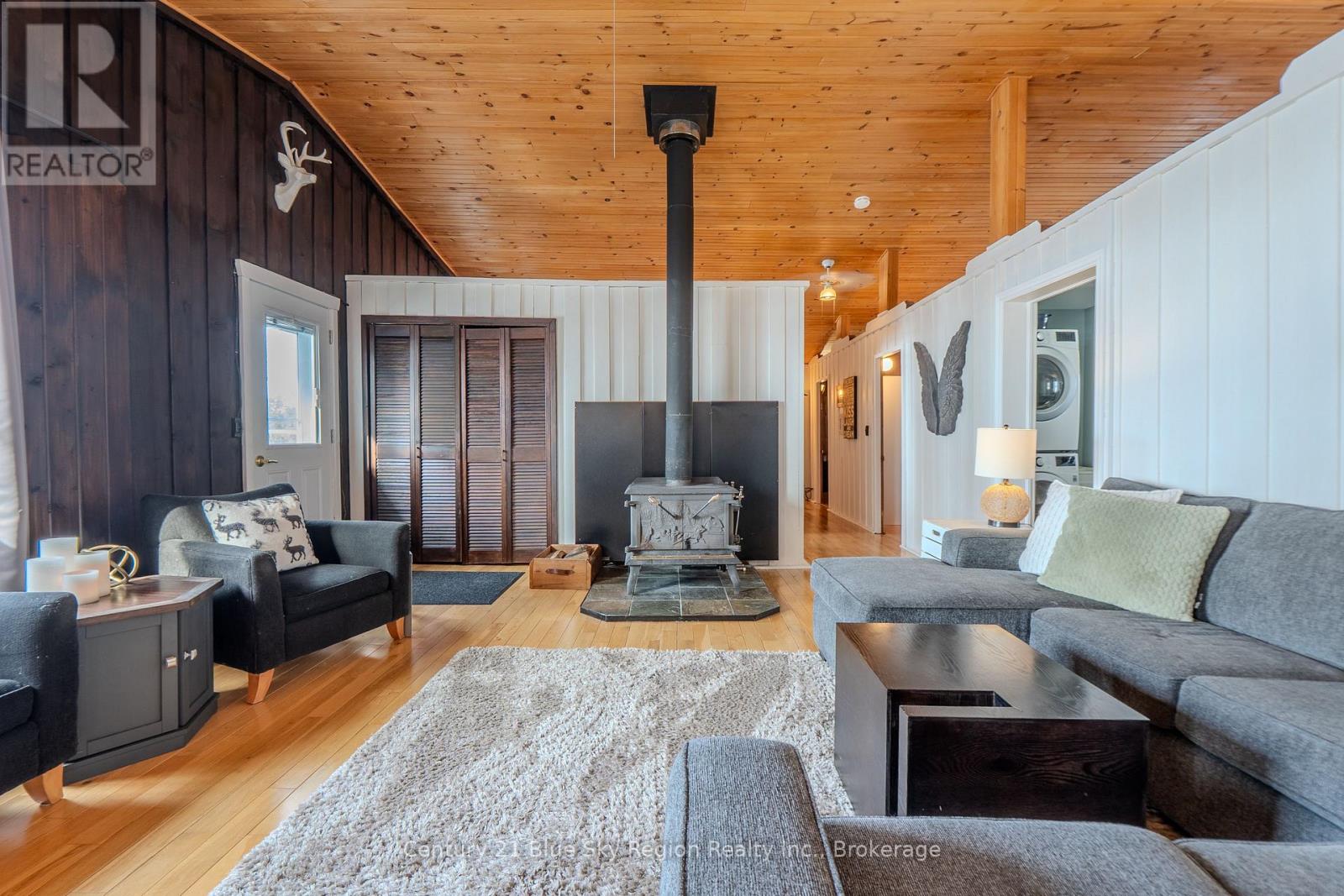 370 MARLEAU ROAD - 19
