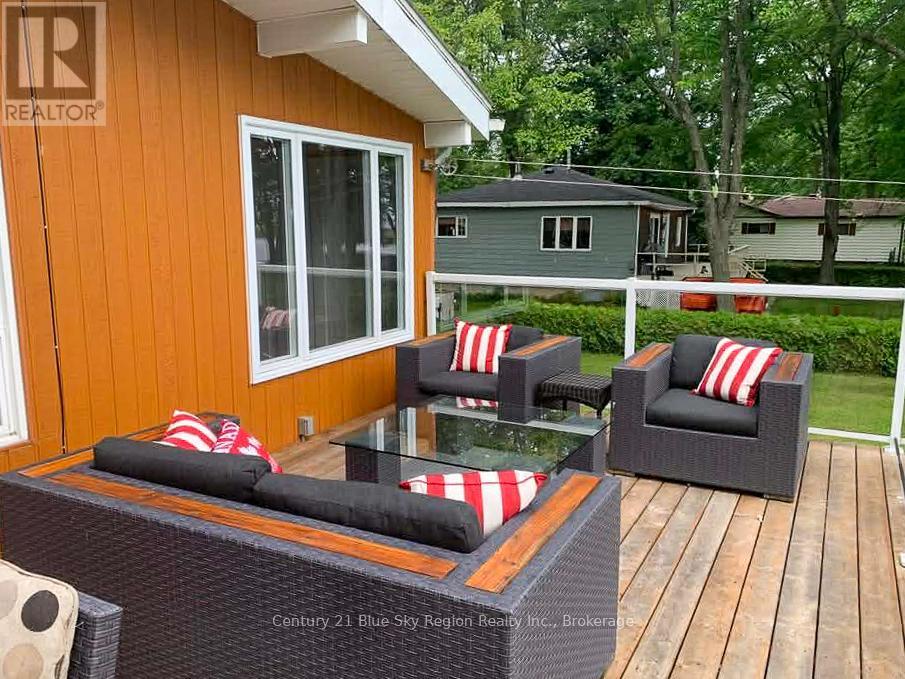 370 MARLEAU ROAD - 34