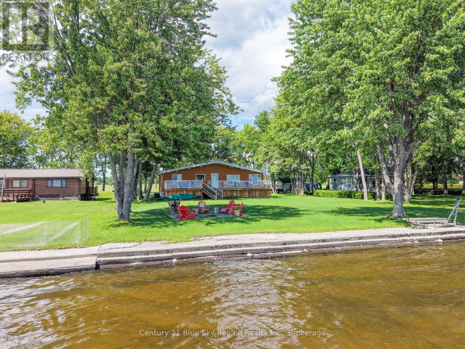 370 MARLEAU ROAD - 36