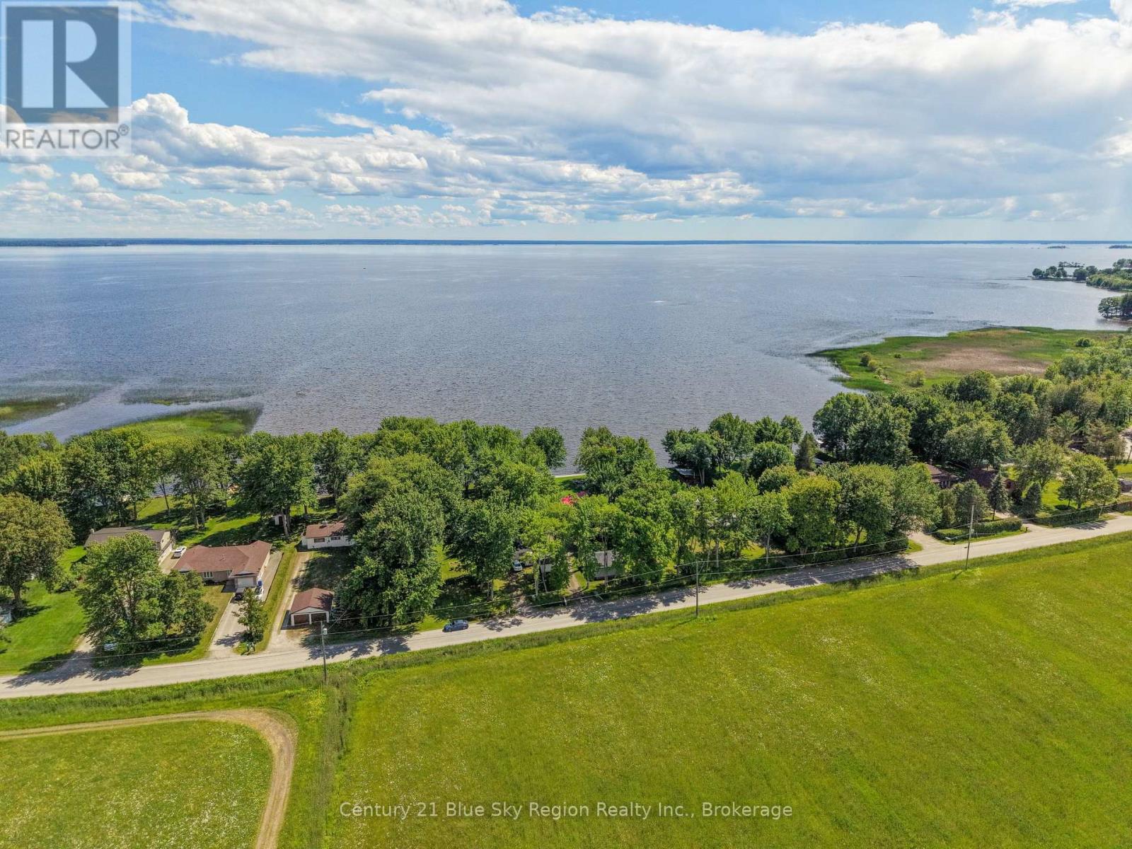 370 MARLEAU ROAD - 45
