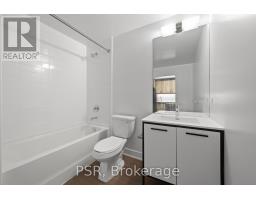 710 - 195 Deerfield Road, Newmarket, ON L3Y0G4 Photo 11