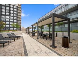 710 - 195 Deerfield Road, Newmarket, ON L3Y0G4 Photo 16